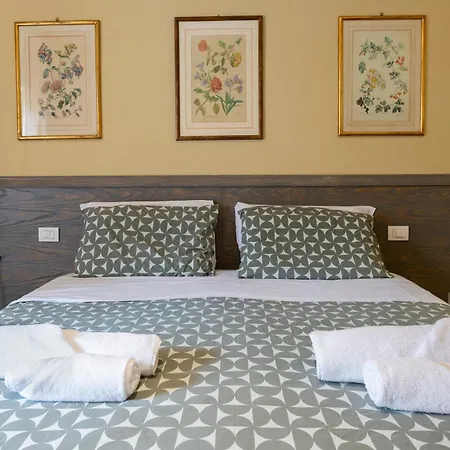 Appartement Guesthost - Ponte Vecchio Elegant Dream Florence