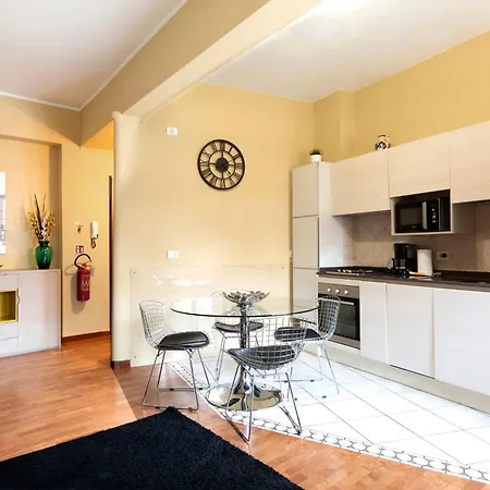 Appartement Guesthost - Ponte Vecchio Elegant Dream *