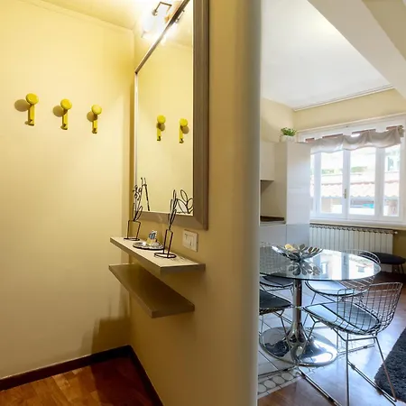 Appartement Guesthost - Ponte Vecchio Elegant Dream Florence
